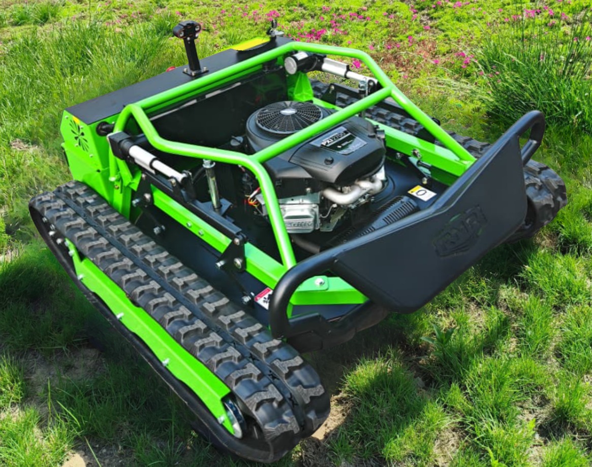 RMR Tank 810-90A-48V remote mower